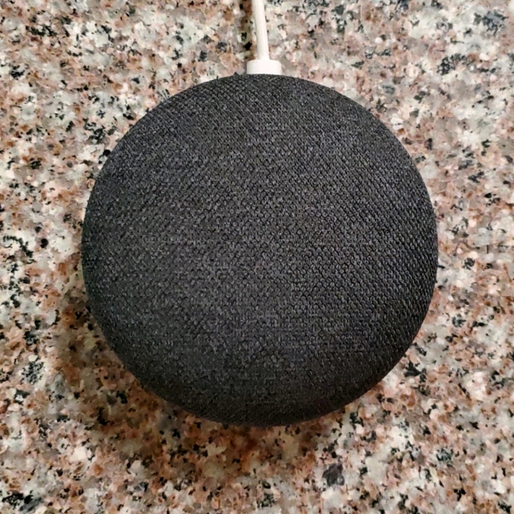 Google Home Mini